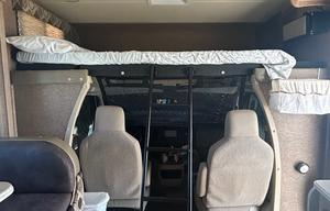 2015 Coachmen RV Freelander 22QB Ford 350