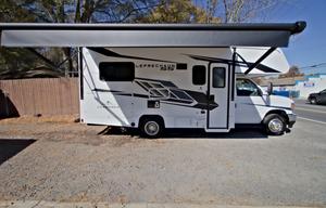 2026 Coachmen Leprechaun 24ft