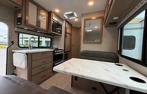 2021 Thor 22CM/Starlink/Sleeps 6/Solar