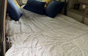 1999 Winnebago Volkswagon Eurovan full camper