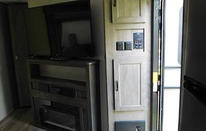 PET-FRIENDLY & KID-APPROVED LARGE TRAVEL TRAILER