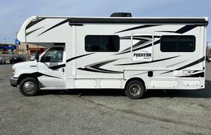 KOURTNEY 2019 NeXus RV Phantom 25P