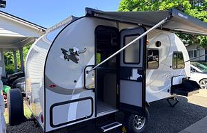 Compact, Cozy & Adventure-Ready!
