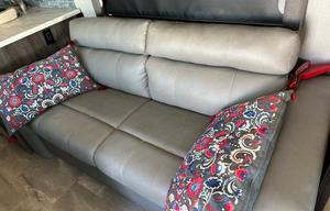 2021 Fleetwood RV Flair 29M RV rental photo 11