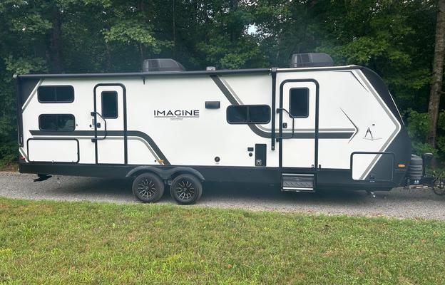 Family and Pet Friendly Imagine of Your Dreams