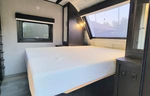 NOMI: 2022 Jayco White Hawk
