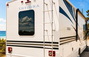 2018 Entegra Odyssey 29V