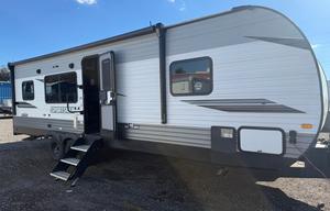 Toy Hauler with plenty of room and lots of extras