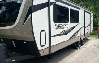 2023 Forest River Rv Wildwood Heritage Glen 270FKS