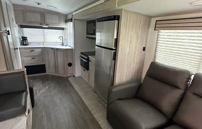 2022 Cruiser Shadow Cruiser 228RKS RV rental photo 2