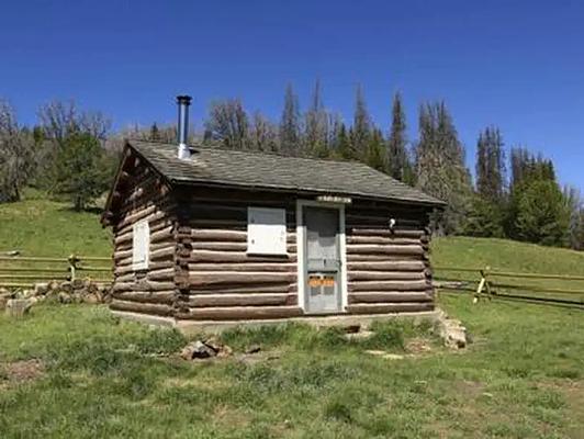 001, Loop: AREA BLACK BUTTE CABIN