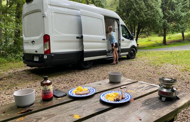 VanDelta: Luxury Travel Vanlife