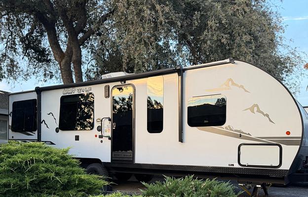 2022 Premium Grey Wolf Black Label Toy Hauler