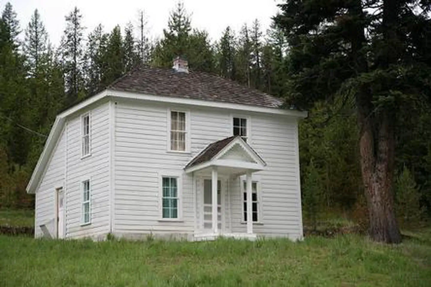 Caretakers Cabin
