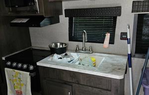 2021 Jay Flight SLX 8 264BH RV rental photo 9