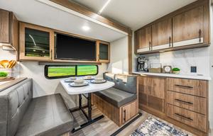 The Tumbleweed | Bunk House (Sleeps 8)