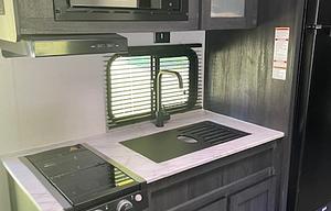 2022 Ozark 1680BSK RV rental photo 5