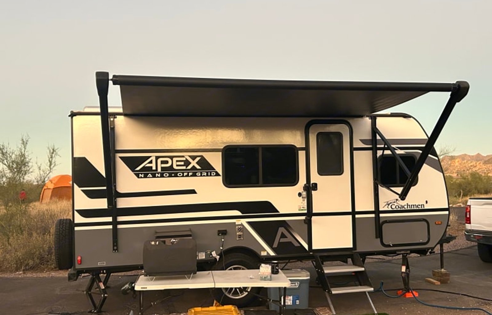 Family Friendly, East to tow, 20 FT, Under 5k lbs