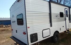 2026 LIGHTWEIGHT - SLEEPS 8 ANY TRUCK CAN PULL!