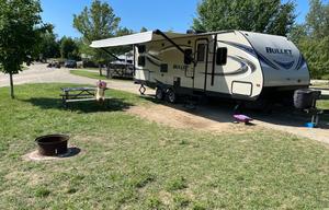 2016 Bullet 274BHS RV rental photo 4