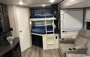 Family & Fido-friendly Travel Trailer Rental