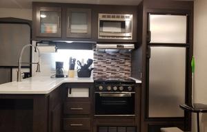 Luxurious Travel Trailer sleeps 10