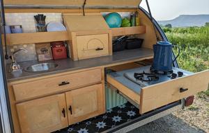 The Jackalope - Well-Stocked Teardrop Trailer