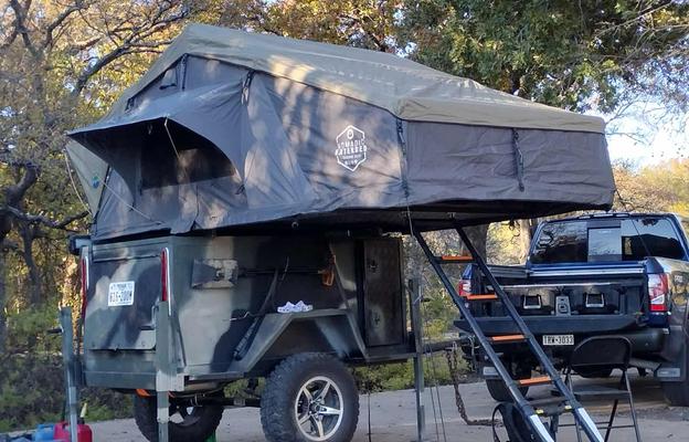 Overlanding camper trailer