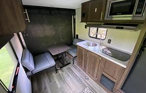2019 Wolf Pup Toy Hauler
