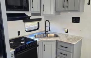 2020 Keystone RV Impact Omne2487