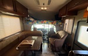 2016 Thor Motor Coach Chateau 24C