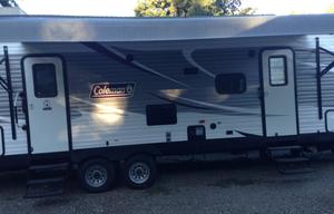 2017 Coleman 28 Foot Bunk house