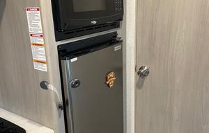2024 Keystone RV Springdale Mini 1800BH RV rental photo 6