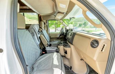 The Spirit of Adventure - Winnebago Minnie Winnie
