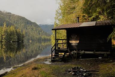 T05, Loop: AREA KARTA LAKE CABIN
