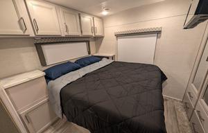 The Adventure Wagon! Family/Pet Friendly Sleeps 8
