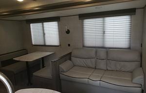2021 Gulf Stream RV Enlighten 27bhs