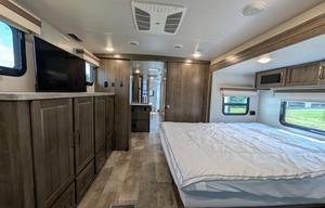 Rockwood Ultra Lite | Modern, Spacious and Cozy