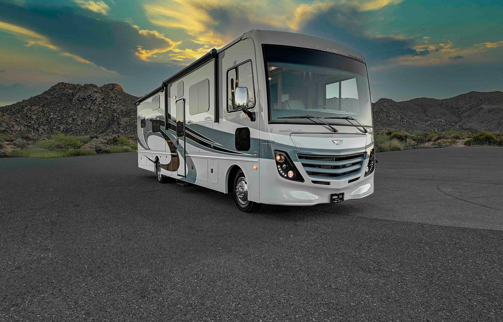 **Brand NEW** 2025 Fleetwood Flair Lux Bunkhouse