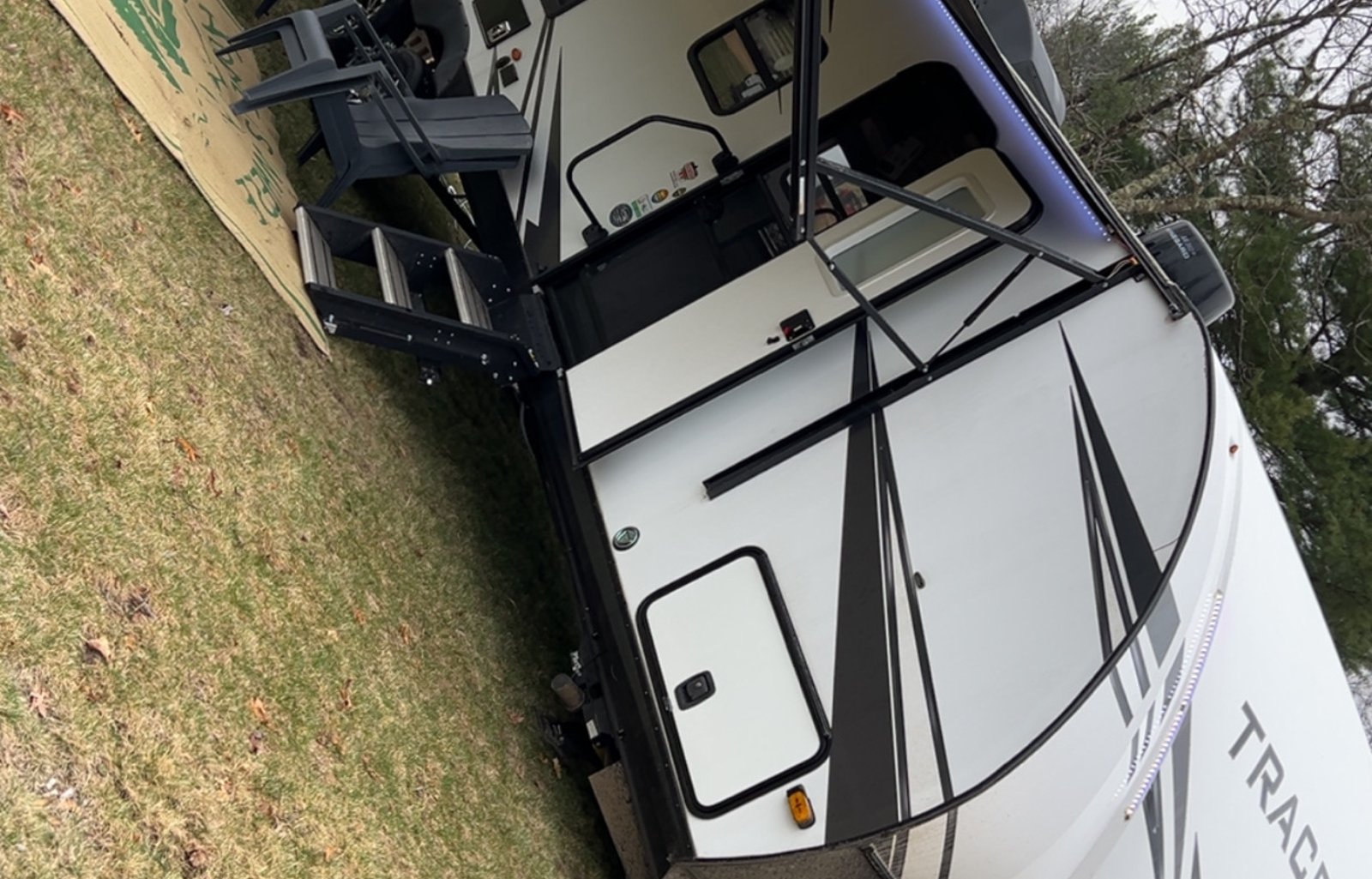 Jamber Acres Cozy Camper