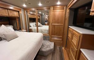 Luxurious Tiffin Motorhome! As new as it gets!