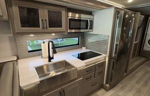 2024 Fleetwood RV Frontier 34GT