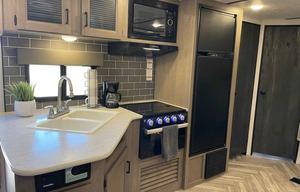 2021 Keystone RV Hideout 26BHWE ** DELIVERY ONLY**