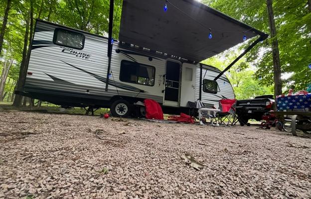 2015 Salem Cruise Lite 261BHXL RV rental photo 1