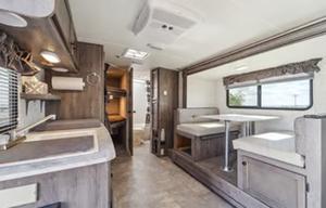 'Annie' 2019 Forest River  Apex: Sleeps 8!