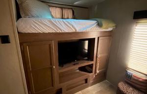 2016 Solaire Ultra Lite - Delivery available