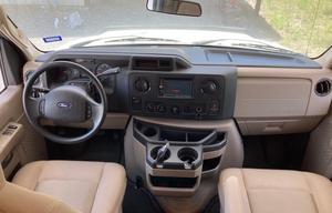 2016 Thor Motor Coach Chateau 31E Bunkhouse