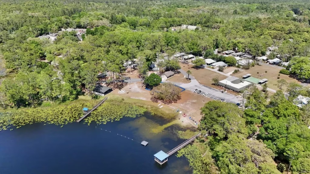 Lake Waldena Resort