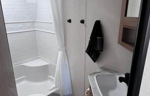 Family Bunkhouse - flexible timeframes/no cleaning