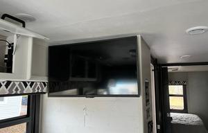 2021 Jayco Alante 29S RV rental photo 17